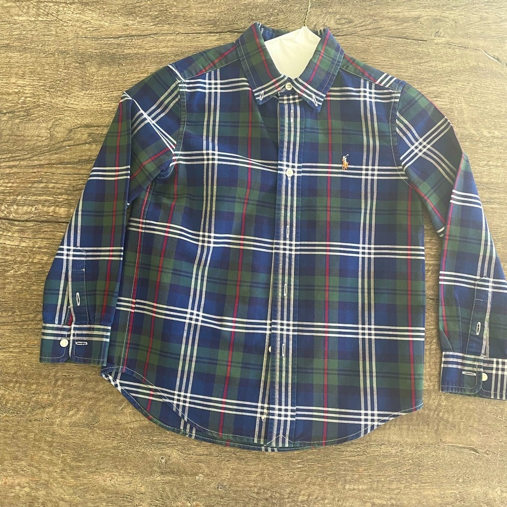 Ralph Lauren boys button down, plaid long sleeve shirt.  Size 6.